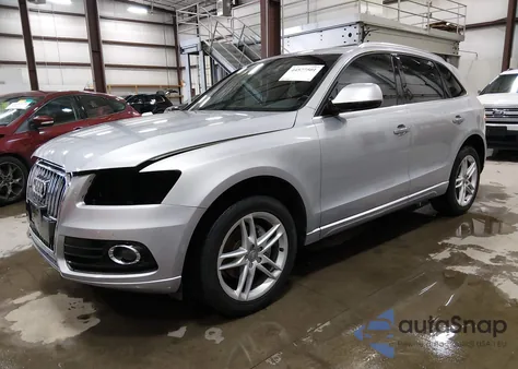 2015 Audi Q5 2.0T Premium z USA, uszkodzony, nr VIN WA1LFAFP4FA086772